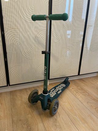 Patinete Micro Mini Deluxe Eco Verde Botella