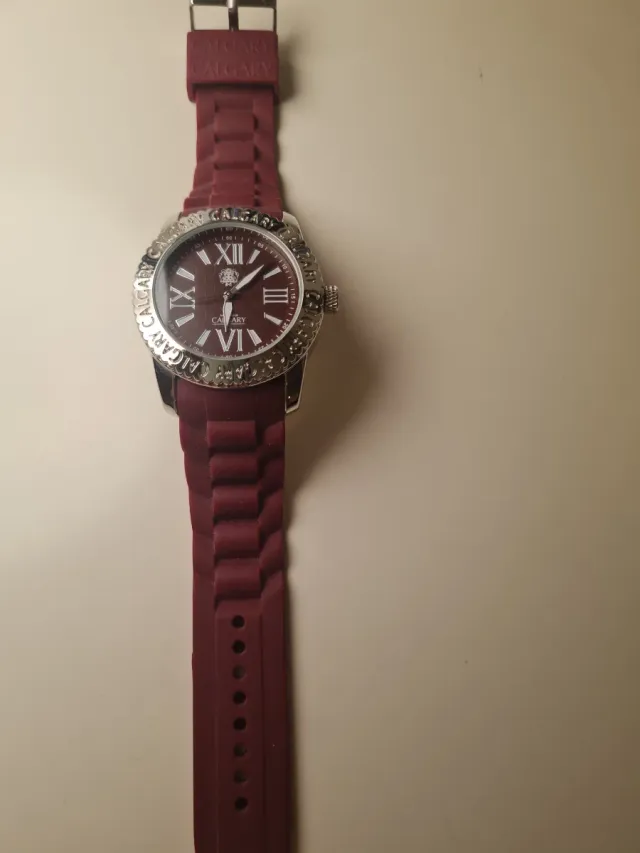 Reloj Calgary Mujer Rojo y Plateado