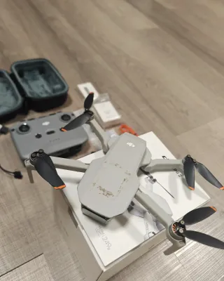 Drone DJI Mavic Mini 2 grigio
