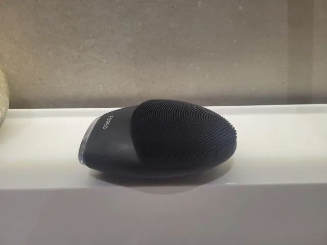 Foreo Luna 3 Men Negro con funda y cable