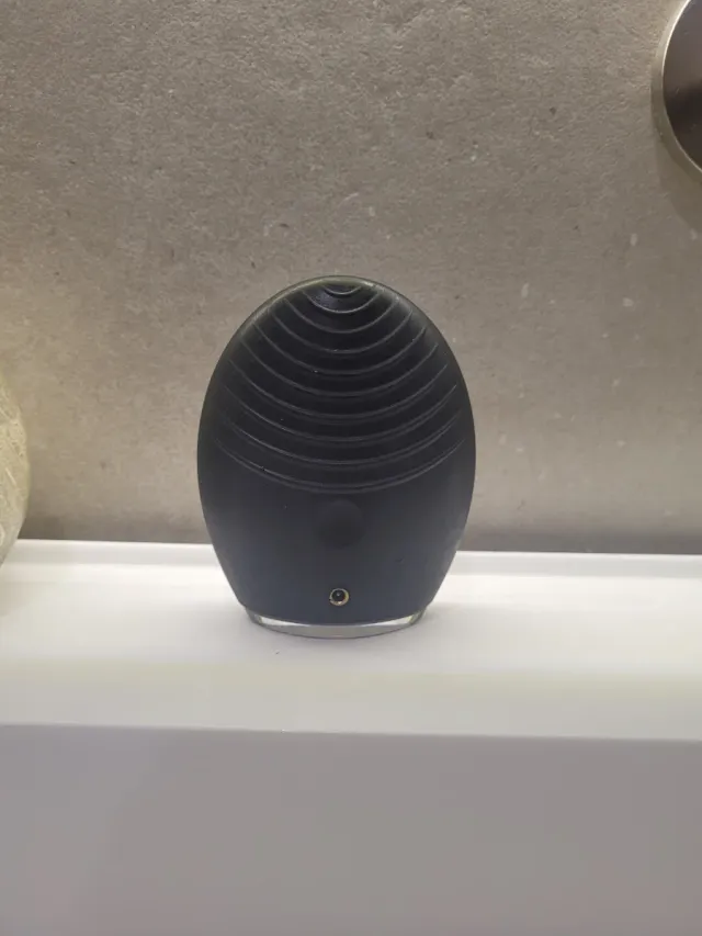 Foreo Luna 3 Men Negro con funda y cable