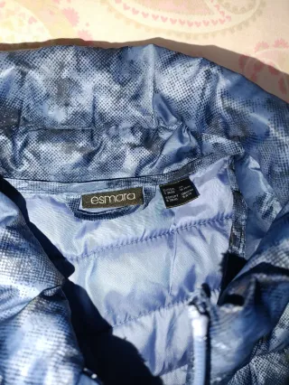 Chaquetón acolchado estampado