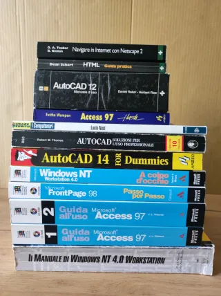 Lotto 12 manuali informatici vintage anni '90