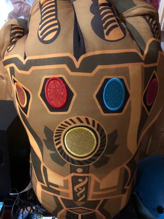 Guante Thanos Infinity