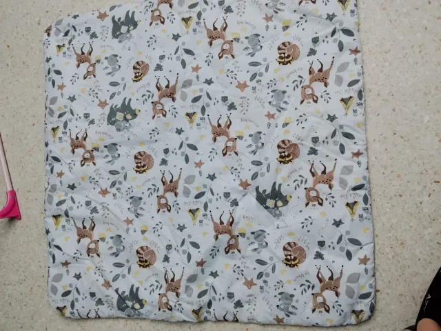 Saco de bebé estampado bosque