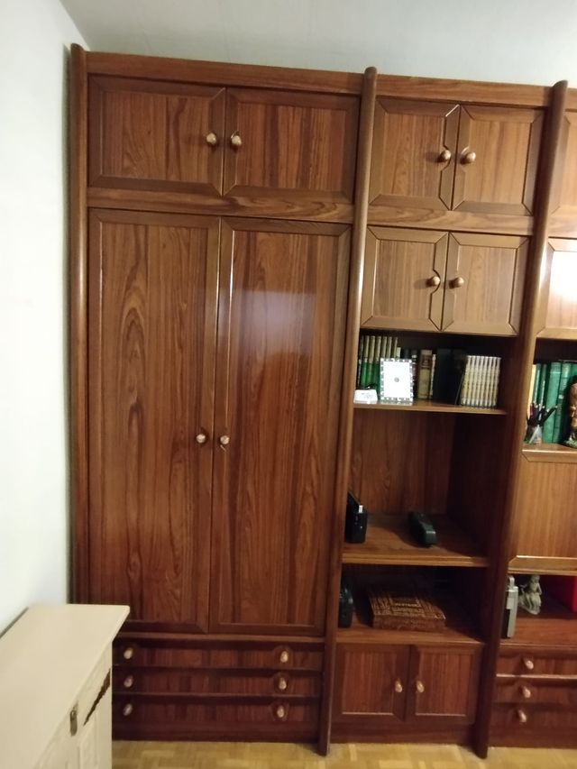 Muebles dormitorio madera maciza