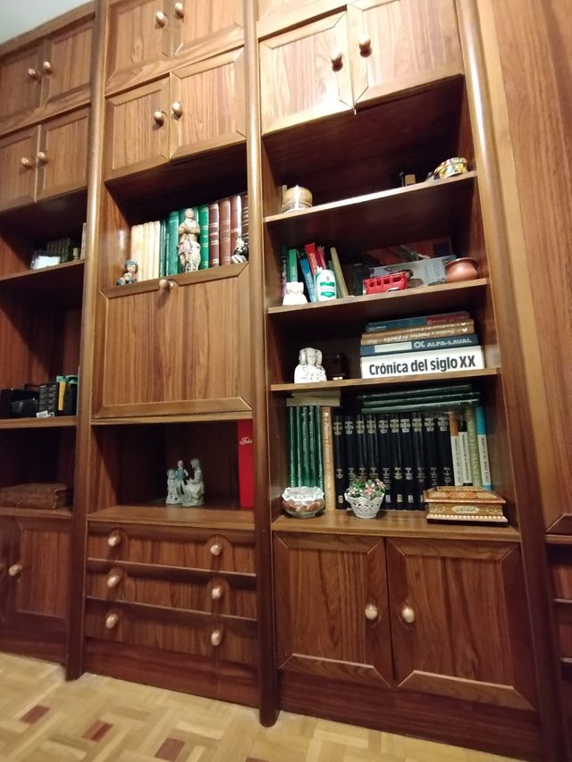 Muebles dormitorio madera maciza