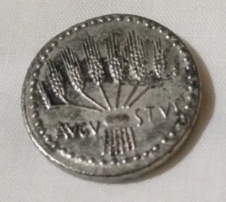 Lotto 4 antiche monete romane