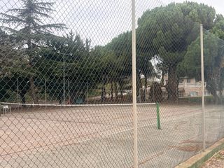 Valla para pista de tenis