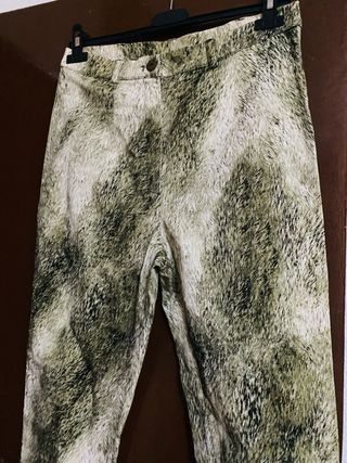 LEE OFERTA Pantalón L Lab/98 & co.