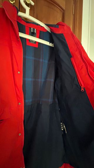 Cazadora Helly Hansen Roja