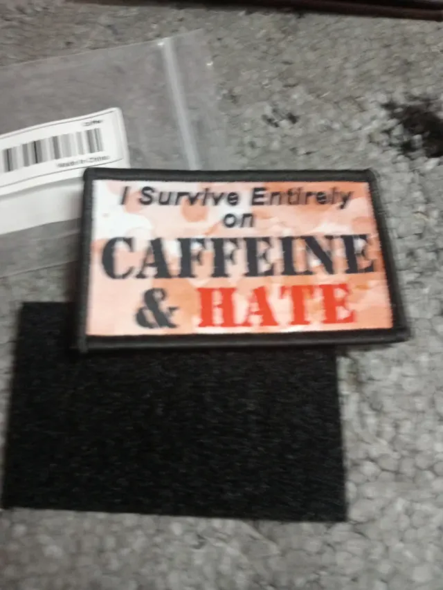 Parche de tela Caffeine & Hate