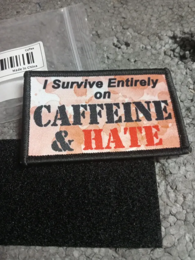Parche de tela Caffeine & Hate