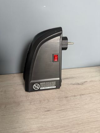 Mini Calefactor Enchufable Negro