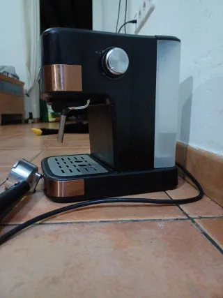 Cafetera Espresso Cobre y Negra