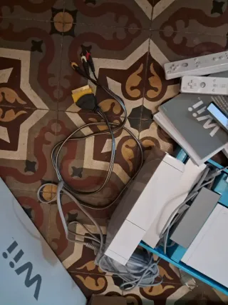 Nintendo Wii + Wii Fit + Wii Sports + WII Balance