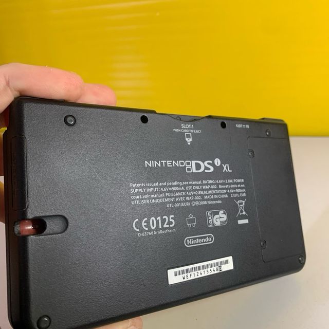 Nintendo DSi Rossa Super Mario Bros. 25th