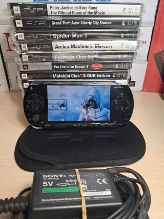 Consolas Sony PSP Negra 1004 + Cargadores y juegos