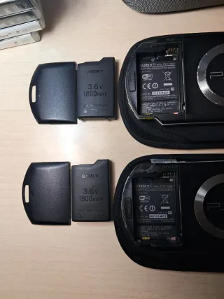 Consolas Sony PSP Negra 1004 + Cargadores y juegos