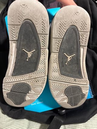 Jordan 4 Military Talla 38