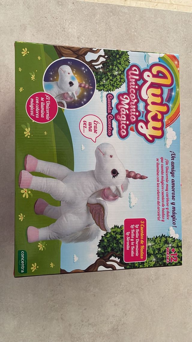 Luky Unicornio Mágico interactivo