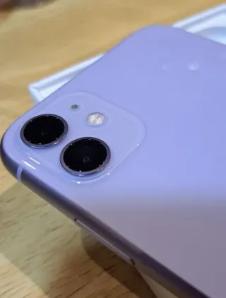 iPhone 11 Viola