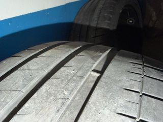 Neumáticos 235/40ZR18