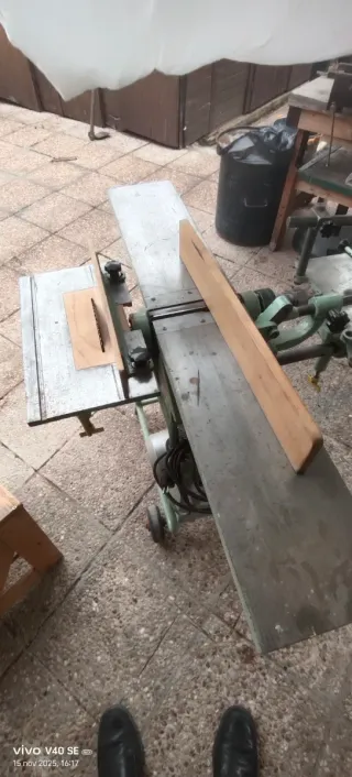 Fresadora combinada con broca