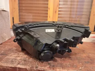 Faro Dacia Duster 2025 Derecho