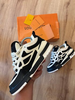 Sneakers Louis Vuitton nere e bianche