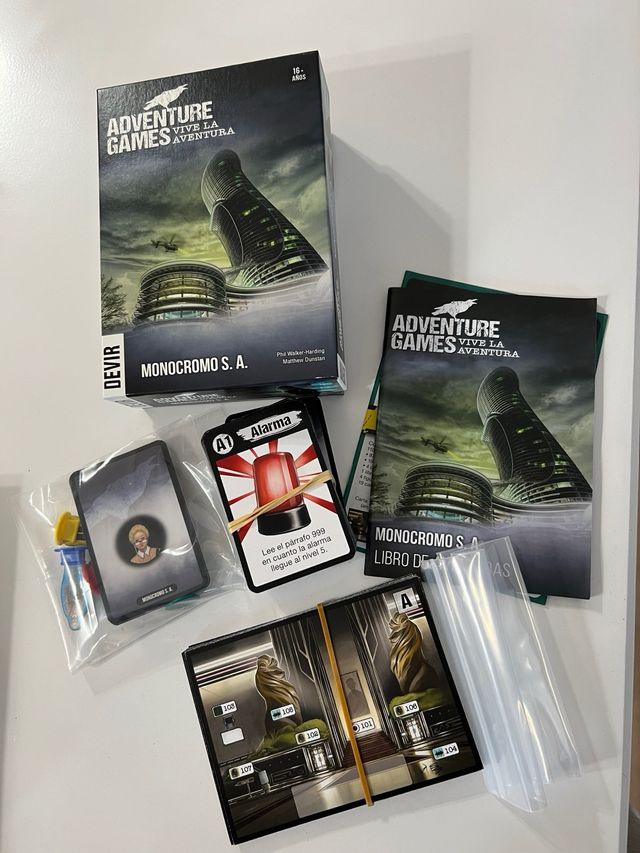 Juego de mesa Adventure Games Monocromo S.A.