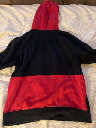 Sudadera Jordan Negra y Roja