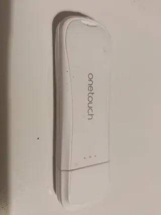 Modem USB Alcatel Bianco