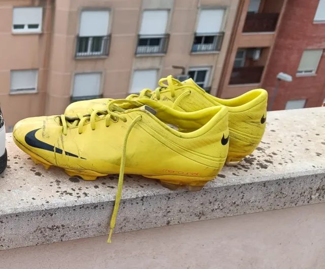 Botas de fútbol Nike Mercurial Amarillas