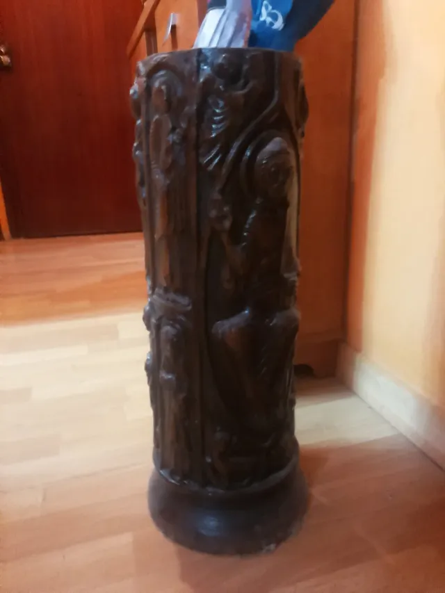Paragüero madera maciza tallado antiguo