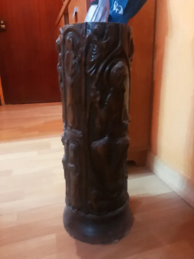 Paragüero madera maciza tallado antiguo