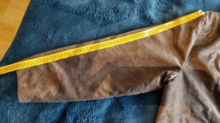 Torera marrón corta