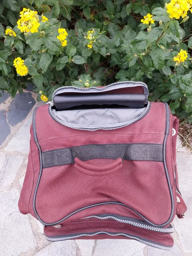 Maleta de tela York bordô