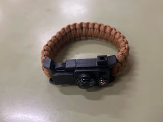 Pulsera Supervivencia 10 en 1 Negra