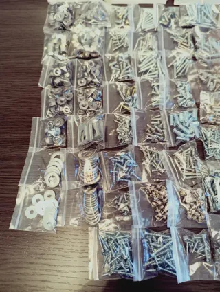 Lote material ferretería y bricolaje