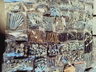 Lote material ferretería y bricolaje