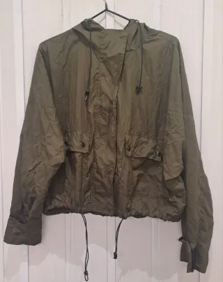 Cortavientos Zara plegable verde M