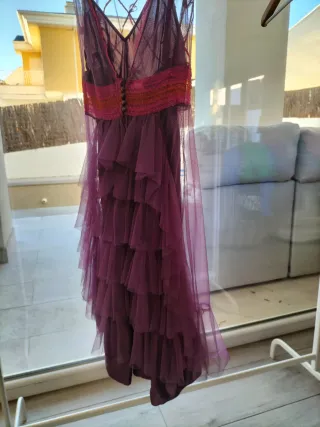 Vestido Rosas Rojas volantes tul