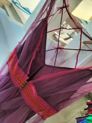 Vestido Rosas Rojas volantes tul