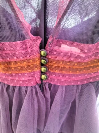 Vestido Rosas Rojas volantes tul