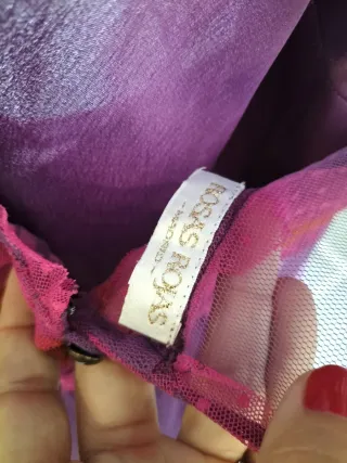 Vestido Rosas Rojas volantes tul