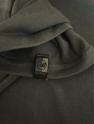 Polo Liverpool FC Gris Edición 125 Aniversario