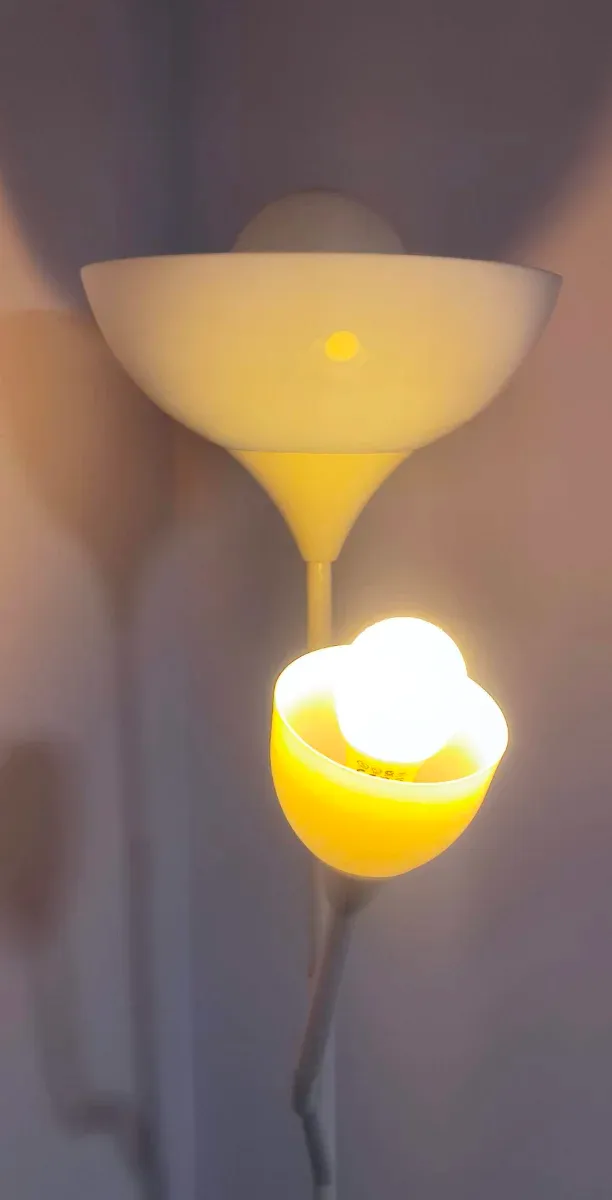 Lámpara de pie Ikea 2 focos blanca