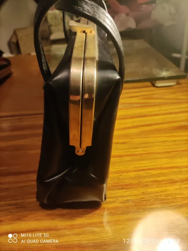Bolso de mano vintage negro
