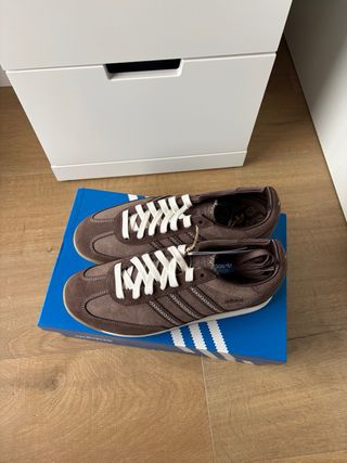 Adidas SL72 Marrón Talla 44